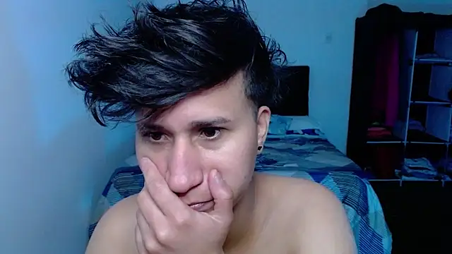 Snapshot of camiFOX_69 chatting on July 23, 3:15 am camiFOX 69 online show from July 23, 3:15 am