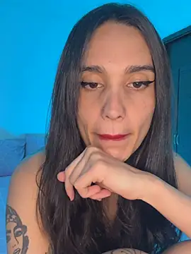 Jessica Leon- online show from July 30, 1:15 am