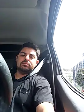 robredoj online show from October 27, 2:10 pm