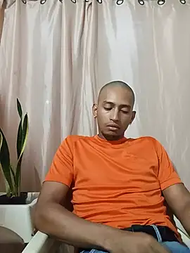 comlombia2 online show from July 28, 6:42 am