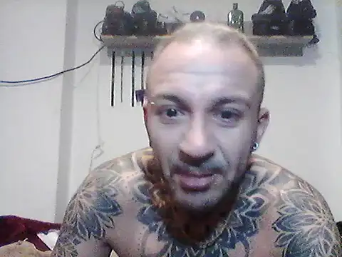 Snapshot of MagicStickBoy chatting on July 4, 7:31 pm MagicStickBoy online show from July 4, 7:31 pm