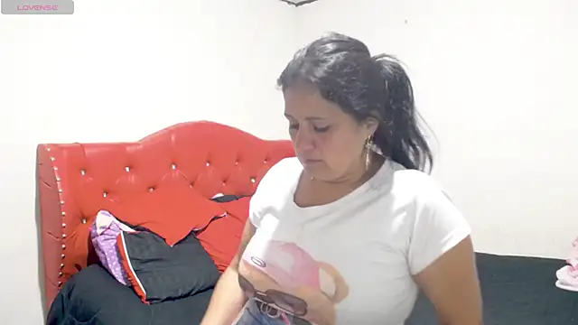 sexy jhoan88 online show from April 20, 12:19 pm