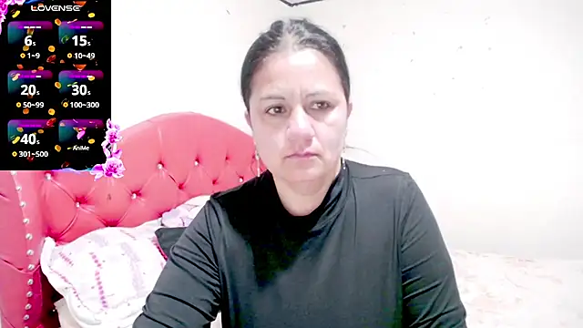Snapshot of sexy_jhoan88 chatting on July 9, 1:26 pm sexy jhoan88 online show from July 9, 1:26 pm