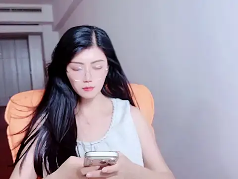 Snapshot of ximi779 chatting on July 29, 2:48 pm ximi779 online show from July 29, 2:48 pm