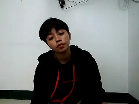 yanzie1300 online show from July 27, 11:39 am