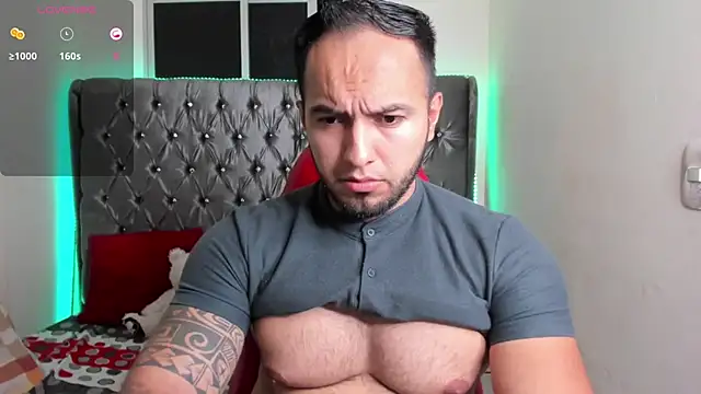 mrloganfuck1 online show from June 26, 6:29 am