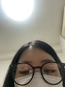 Snapshot of sakuravv chatting on July 28, 1:54 pm sakuravv online show from July 28, 1:54 pm