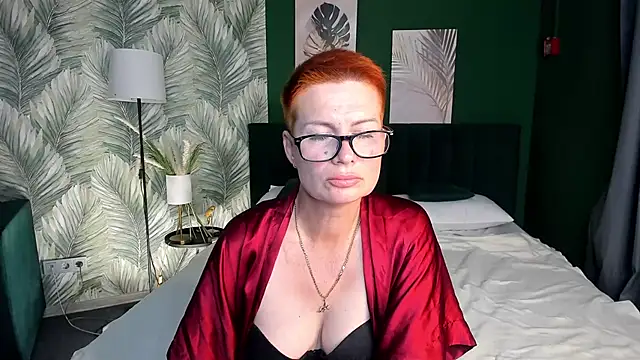 Snapshot of Raven_Channy chatting on July 31, 12:26 pm Raven Channy online show from July 31, 12:26 pm