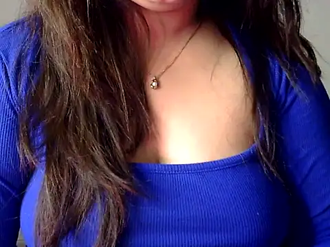 Gujjugirl08 online show from July 28, 8:12 pm