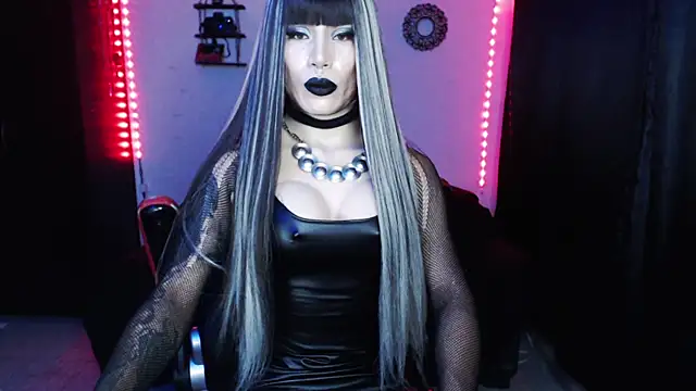 april simons2 online show from January 24, 10:53 am