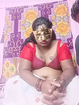 Snapshot of tamilselvicouple chatting on July 30, 7:07 am tamilselvicouple online show from July 30, 7:07 am