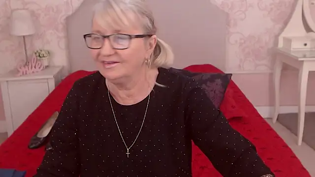 Snapshot of LadyAlana chatting on May 24, 9:31 pm LadyAlana online show from May 24, 9:31 pm
