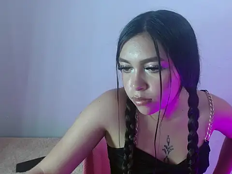 Charlotcr online show from August 1, 8:57 am
