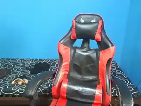 venustheg0ddess online show from February 7, 1:04 am