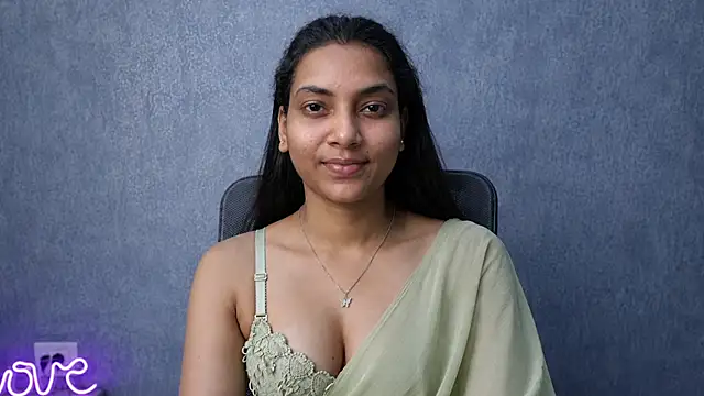 Rishika gh online show from August 1, 9:46 pm