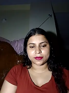Snapshot of Subrina100 chatting on August 3, 6:00 pm Subrina100 online show from August 3, 6:00 pm