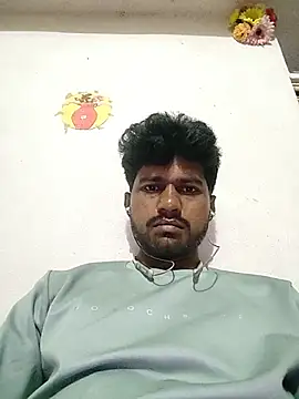 Snapshot of Raakkesh chatting on August 2, 5:22 pm Raakkesh online show from August 2, 5:22 pm
