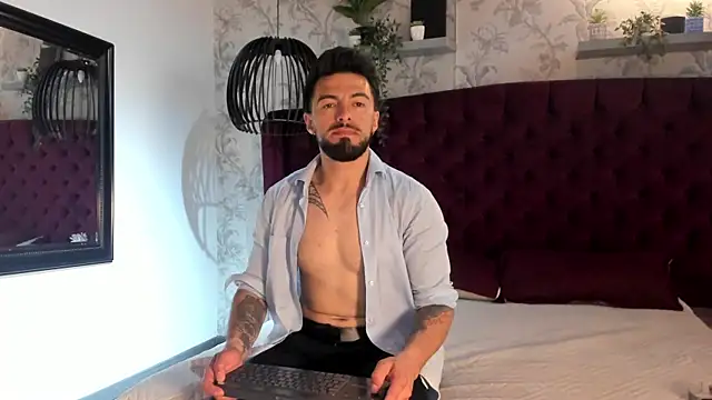 Snapshot of Liam_ashford chatting on August 4, 12:08 pm Liam ashford online show from August 4, 12:08 pm