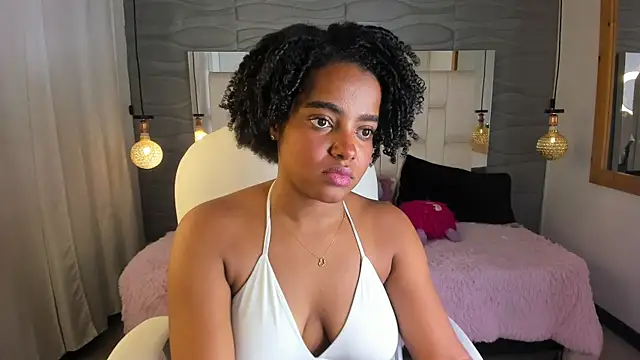 Sofi Skype online show from August 4, 2:52 pm