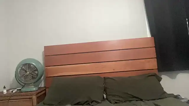 AlexisCash610 online show from August 3, 6:44 pm