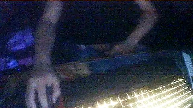 lulu757 online show from August 3, 10:24 pm