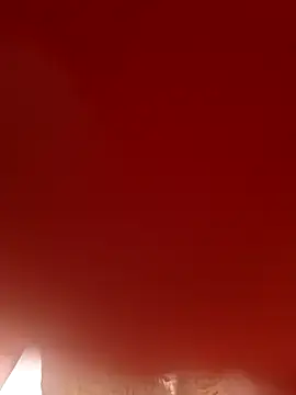 Snapshot of Dior-18 chatting on August 5, 4:37 am Dior-18 online show from August 5, 4:37 am