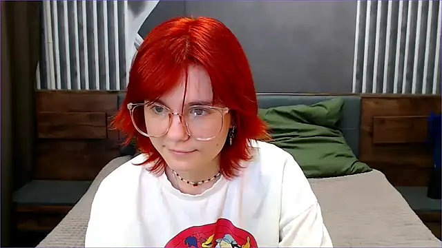 Avrora Vance online show from August 5, 5:43 am