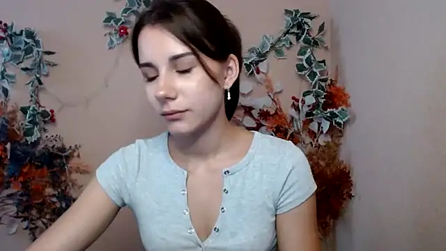 Snapshot of Tequila_Queen_ chatting on August 5, 9:12 am Tequila Queen online show from August 5, 9:12 am