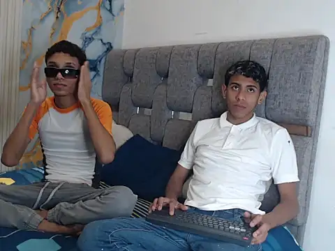 RED ZONE BOYS online show from August 5, 2:42 pm