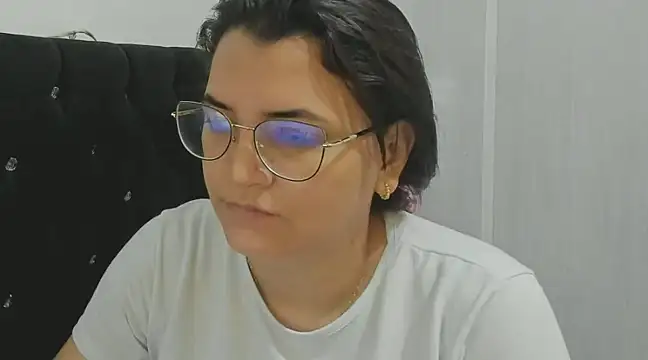 Snapshot of MARILYN_GARCIA chatting on December 10, 3:12 pm MARILYN GARCIA online show from December 10, 3:12 pm