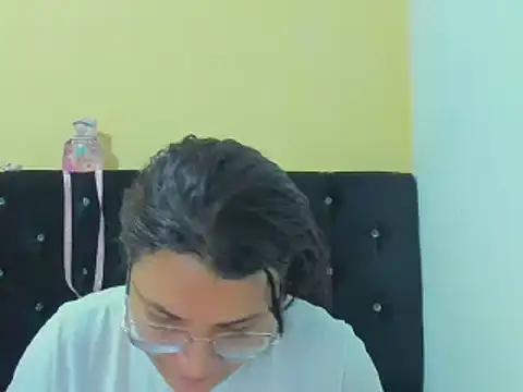 Snapshot of MARILYN_GARCIA chatting on December 20, 2:27 pm MARILYN GARCIA online show from December 20, 2:27 pm