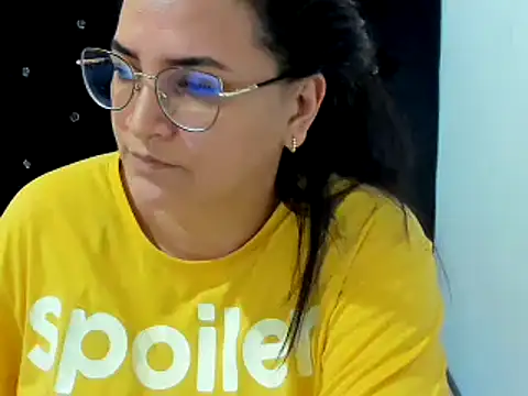 Snapshot of MARILYN_GARCIA chatting on December 27, 5:37 pm MARILYN GARCIA online show from December 27, 5:37 pm