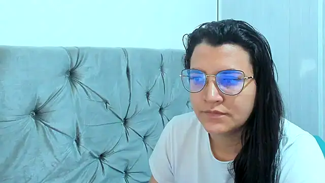 Snapshot of MARILYN_GARCIA chatting on January 19, 5:39 pm MARILYN GARCIA online show from January 19, 5:39 pm