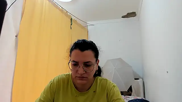 Snapshot of MARILYN_GARCIA chatting on May 31, 3:41 pm MARILYN GARCIA online show from May 31, 3:41 pm