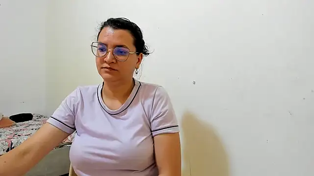 Snapshot of MARILYN_GARCIA chatting on June 15, 3:03 pm MARILYN GARCIA online show from June 15, 3:03 pm
