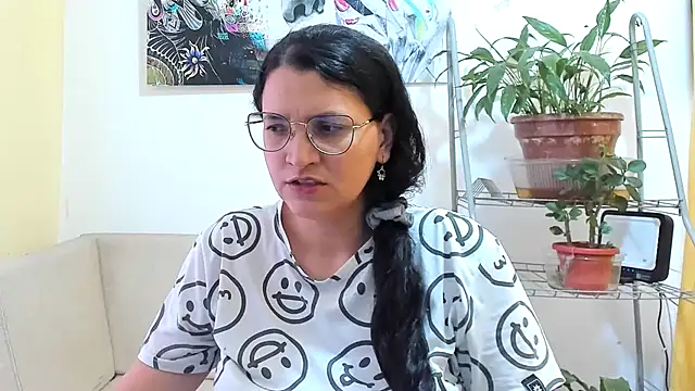 Snapshot of MARILYN_GARCIA chatting on July 6, 8:55 pm MARILYN GARCIA online show from July 6, 8:55 pm