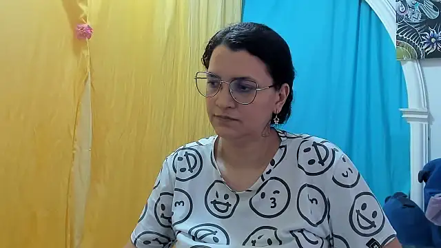 Snapshot of MARILYN_GARCIA chatting on July 24, 8:51 pm MARILYN GARCIA online show from July 24, 8:51 pm