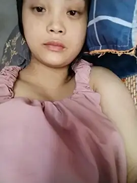 Snapshot of Girl-sex01 chatting on August 9, 3:23 am Girl-sex01 online show from August 9, 3:23 am