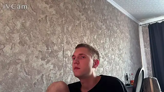 angelgot1 online show from August 7, 7:32 am