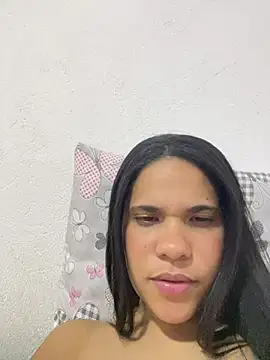 Snapshot of lunnabianca chatting on August 8, 12:51 pm lunnabianca online show from August 8, 12:51 pm