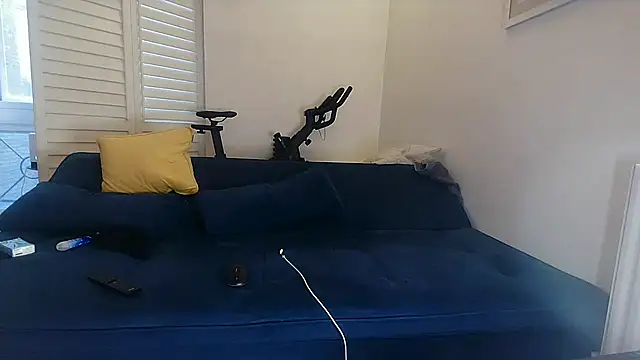 Snapshot of cherryontopxx chatting on August 9, 7:19 pm cherryontopxx online show from August 9, 7:19 pm