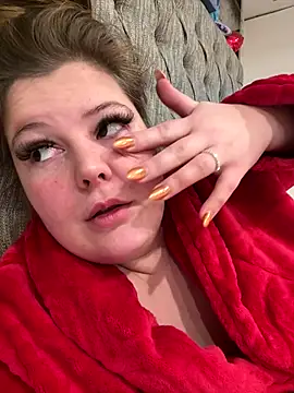 BootyLola online show from November 23, 8:58 am