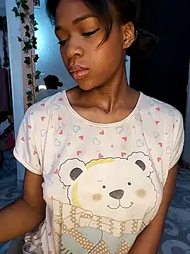 Snapshot of angel_allis chatting on November 26, 5:41 am angel allis online show from November 26, 5:41 am