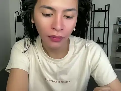 Snapshot of your_bianca69 chatting on January 15, 7:37 am your bianca69 online show from January 15, 7:37 am