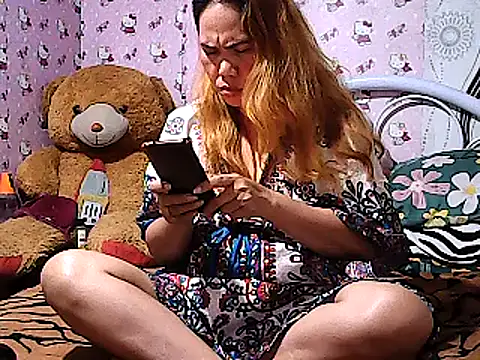 lovely-asian online show from January 29, 11:41 am