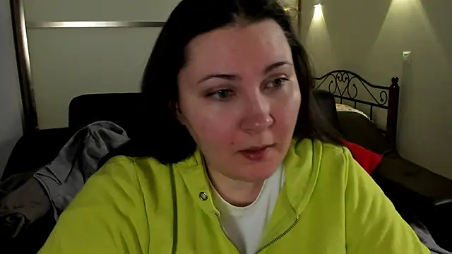 MarySwon online show from March 7, 5:38 pm