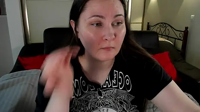 MarySwon online show from March 18, 8:15 pm