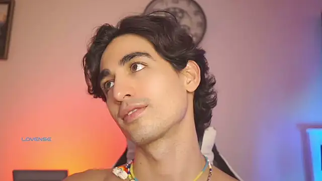 AlanDeNavarre online show from March 8, 1:50 am