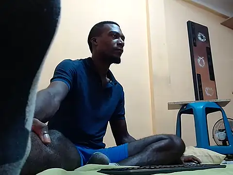 Snapshot of kurtbigcock chatting on March 8, 5:33 pm kurtbigcock online show from March 8, 5:33 pm