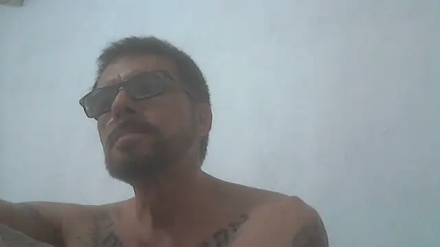 Snapshot of el_principe_hot chatting on November 28, 3:42 am el principe hot online show from November 28, 3:42 am
